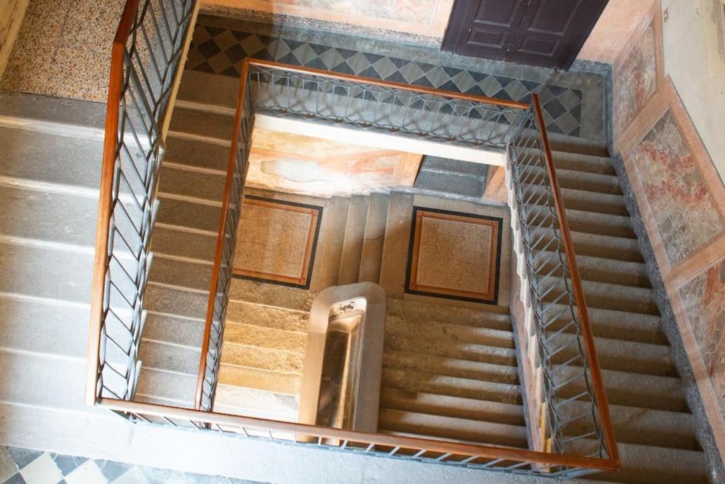 Eleganza Nel Cuore Di