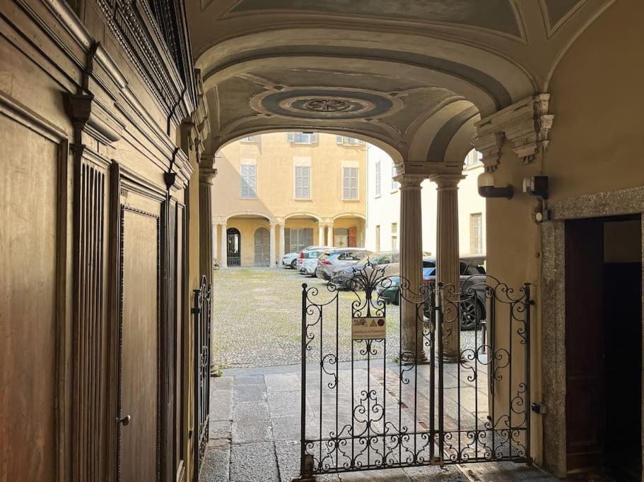 Eleganza Nel Cuore Di Appartamento Côme